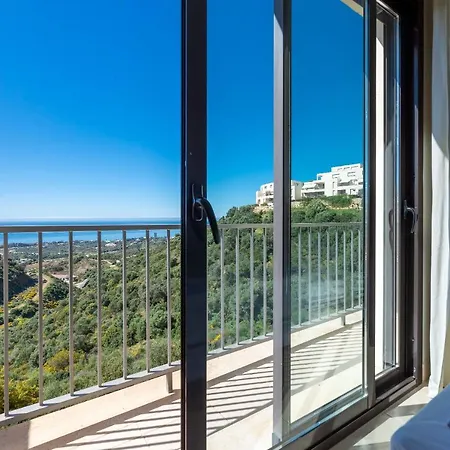 Luxury Penthouse *
