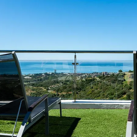 Luxury Penthouse Semesterbostad